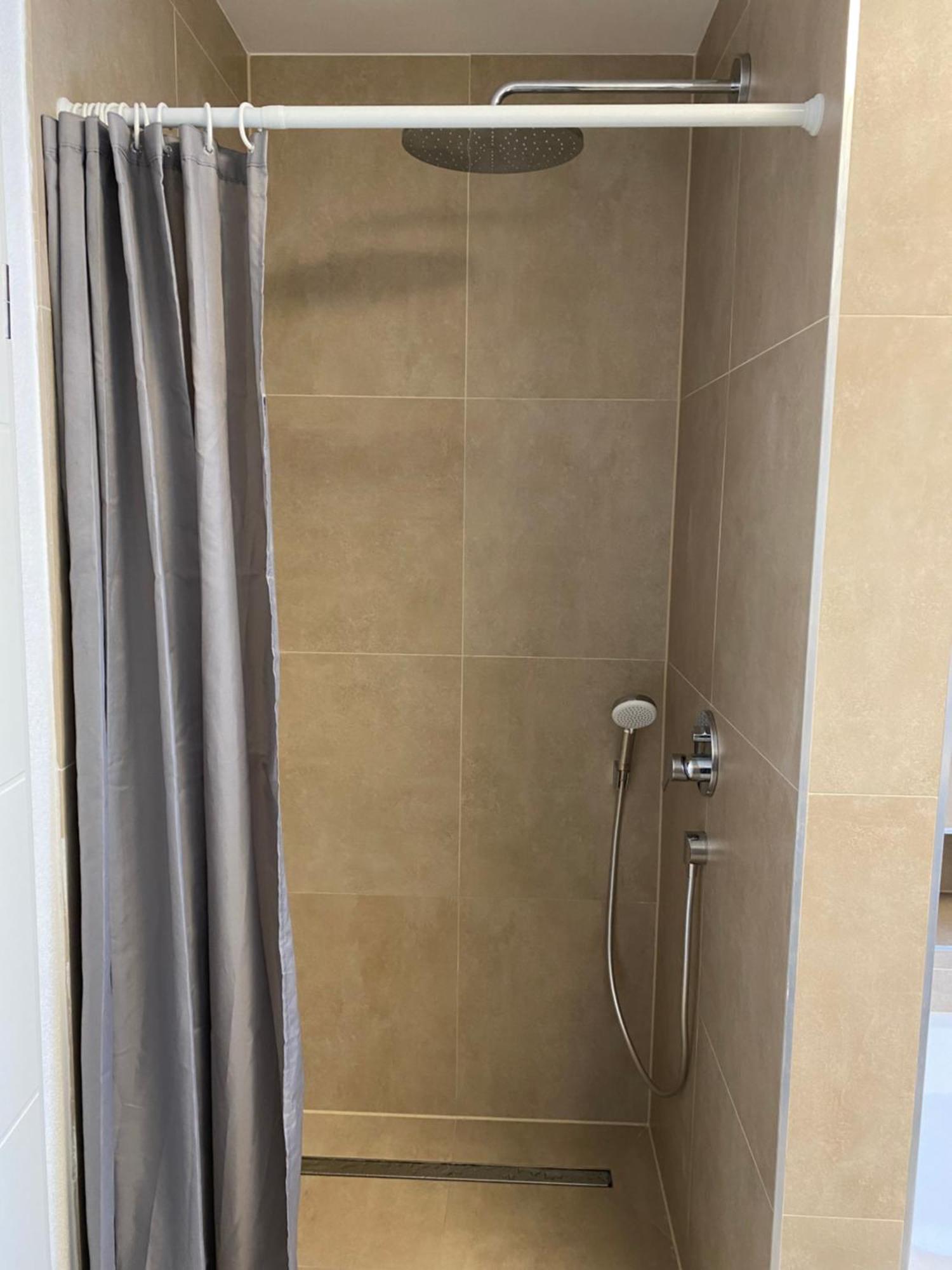 Modern Living Apartment - Naehe Krankenhaus, Altstadt, Bahnhof - 3-Zimmer Amberg Buitenkant foto