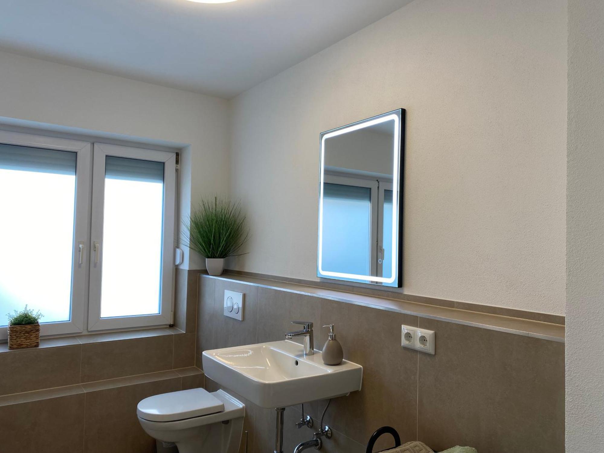 Modern Living Apartment - Naehe Krankenhaus, Altstadt, Bahnhof - 3-Zimmer Amberg Buitenkant foto
