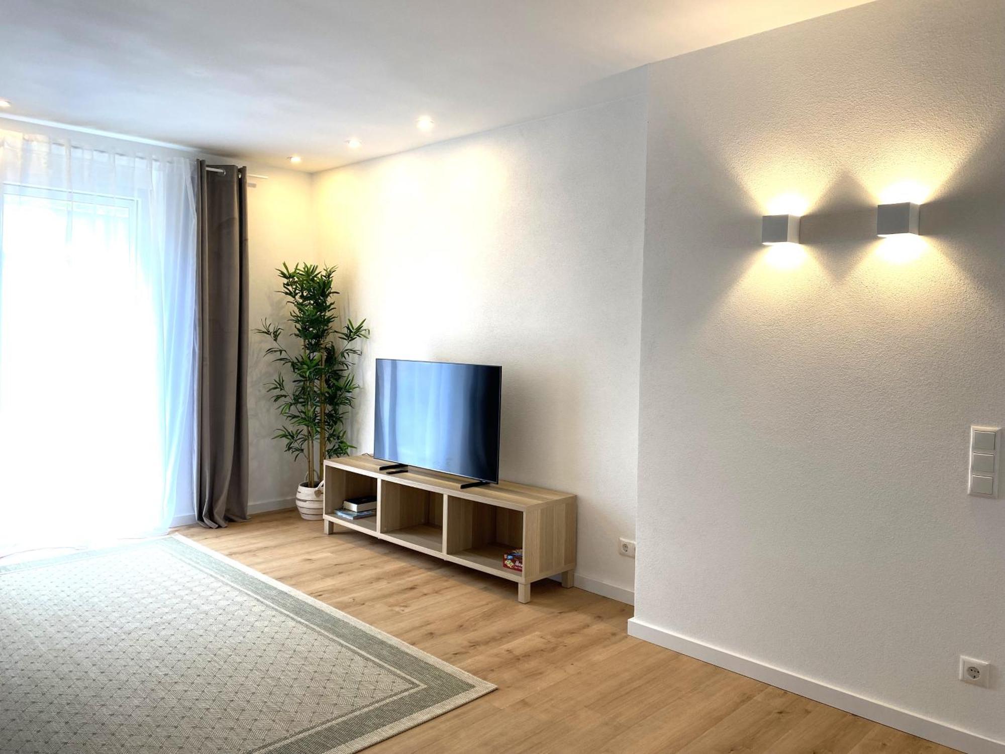 Modern Living Apartment - Naehe Krankenhaus, Altstadt, Bahnhof - 3-Zimmer Amberg Buitenkant foto